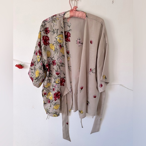 Zara Floral Satin Kimono Wrap Top Blouse M L - Picture 2 of 7